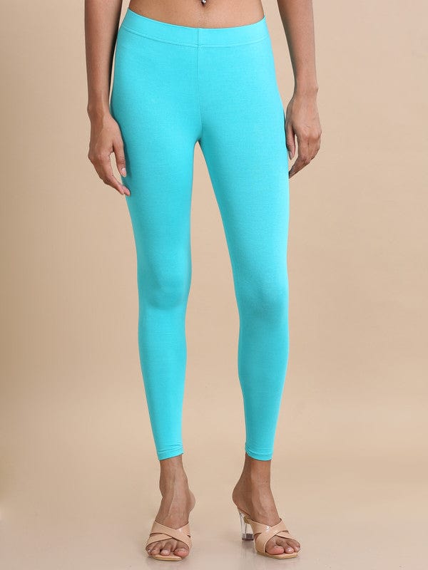 Pool Blue Solid Single-Jersey Slim-Fit Ankle-Length Leggings – Soft Stretch Everyday Bottomwear