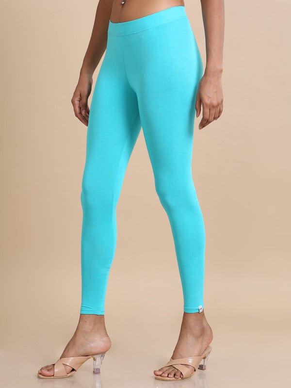 Pool Blue Solid Single-Jersey Slim-Fit Ankle-Length Leggings – Soft Stretch Everyday Bottomwear