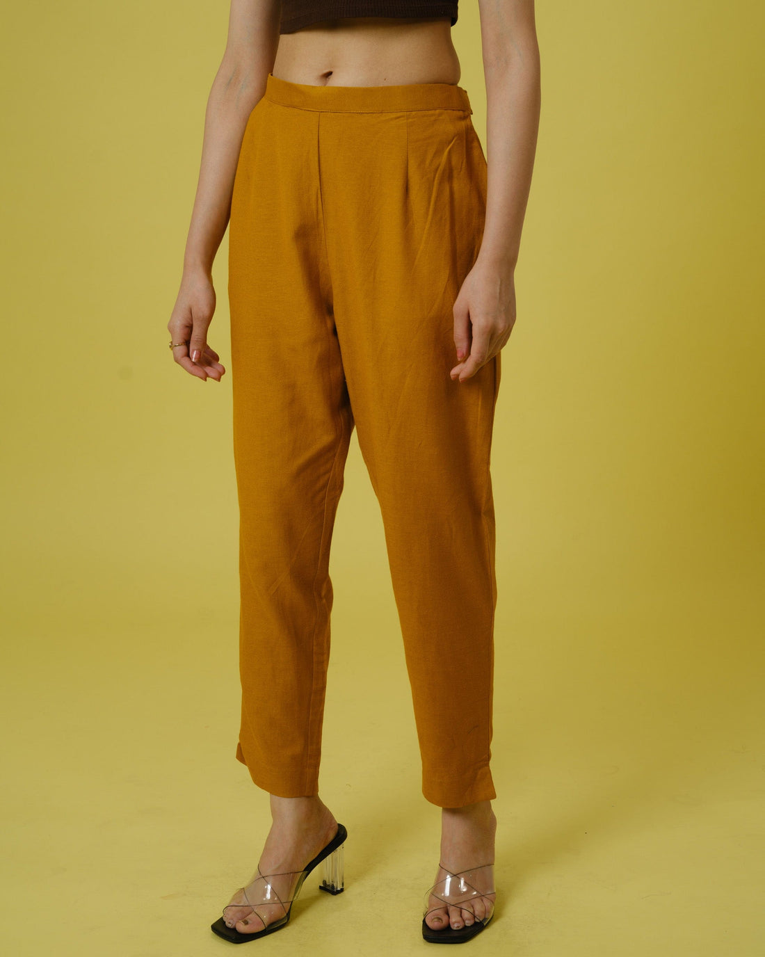Mustard Slub Cotton Solid Ankle-Length Trousers – Comfortable Regular-Fit Everyday Bottomwear