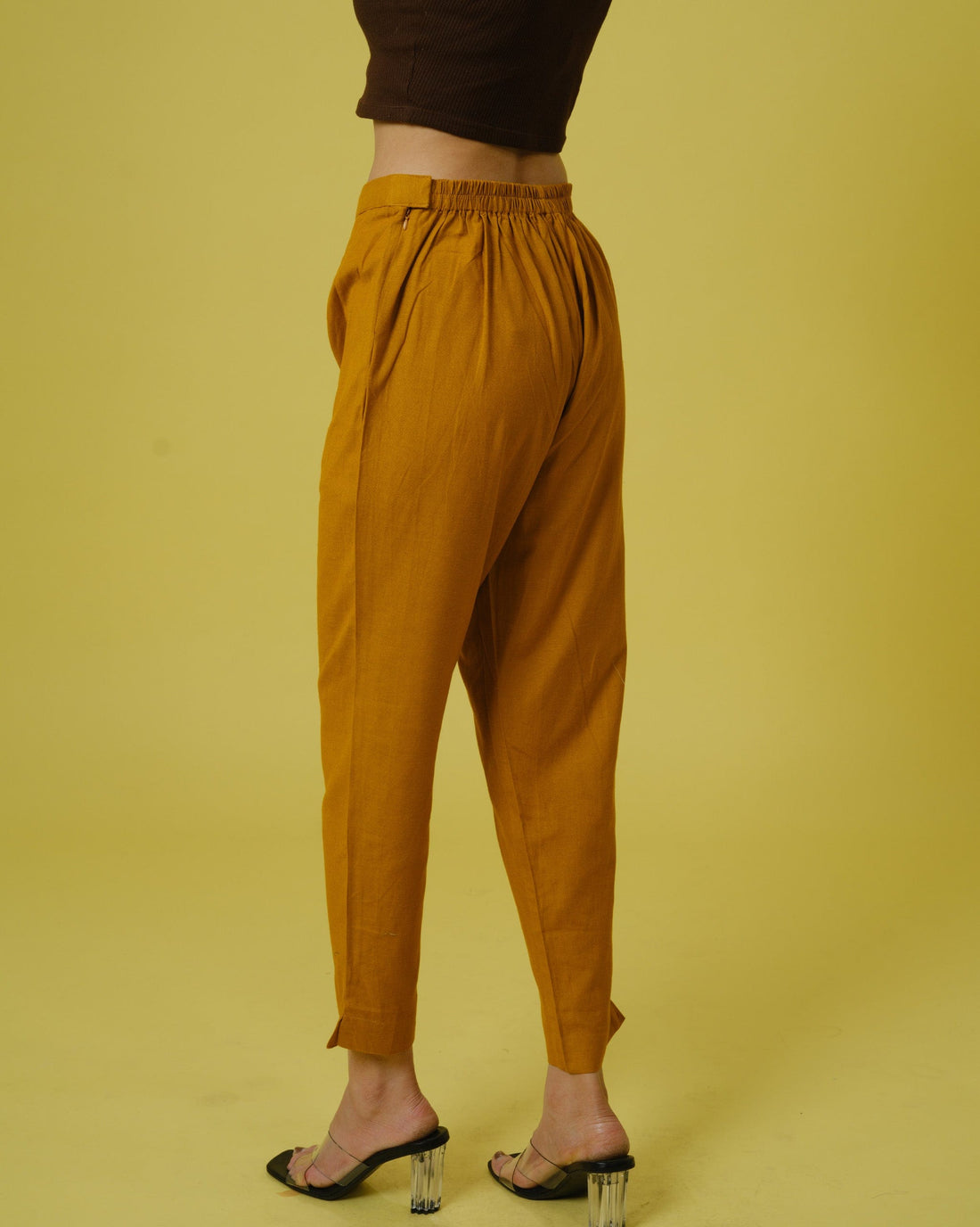 Mustard Slub Cotton Solid Ankle-Length Trousers – Comfortable Regular-Fit Everyday Bottomwear