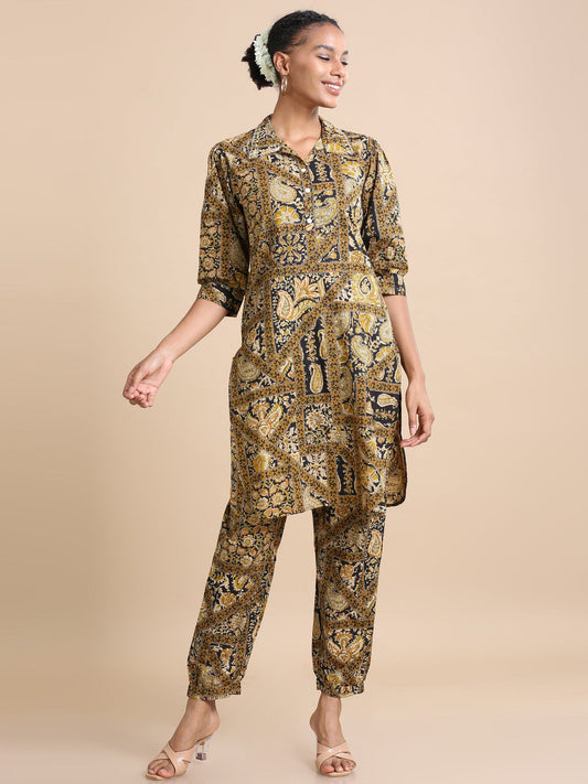 Black Cotton Floral Printed Knee-Length Co-Ord Set with 3/4th Sleeves – Stylish Regular-Fit Everyday Wear for Women