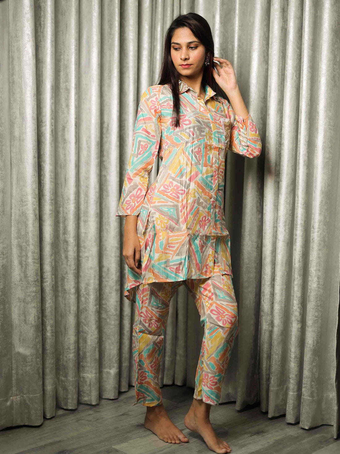 Multicolour 3/4th Sleeve Co-Ord Set with Contemporary Prints – Stylish Everyday Indo-Fusion Wear for Women