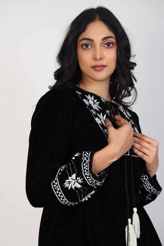 Black Velvet Hip-Length Top with Intricate Thread Work & Full Sleeves – Elegant Festive-Fusion Wear for Women