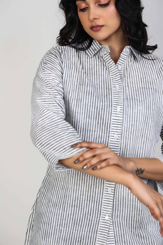 White & Grey Cotton Striped Hip-Length Tunic with 3/4th Sleeves – Elegant Everyday Casual Wear for Women